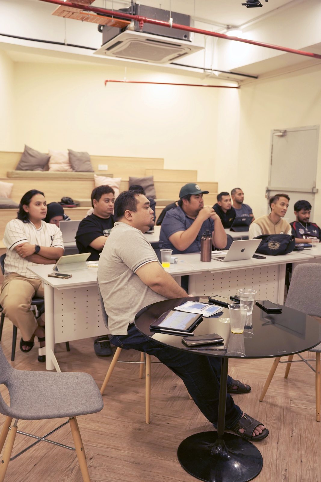 Suasana kelas ALC Academy